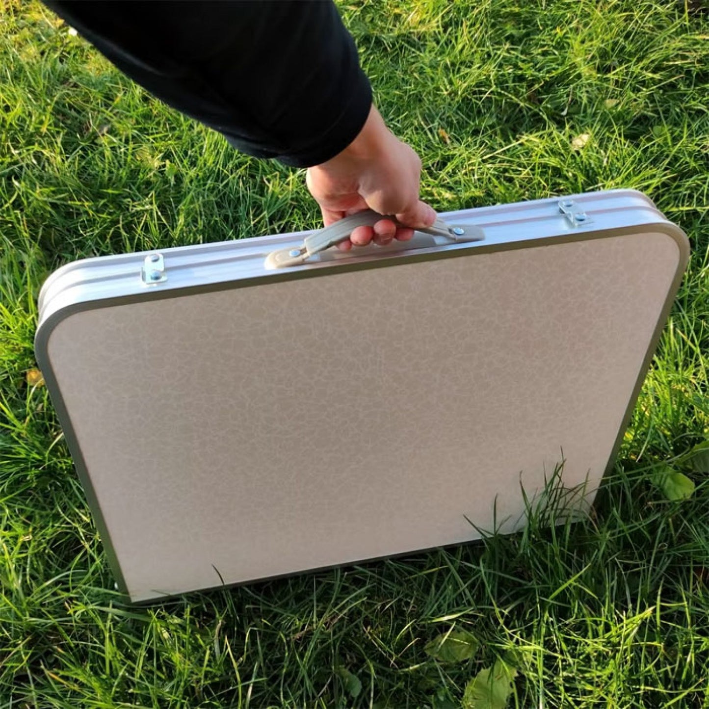 МАСА ЗА КЪМПИНГ + 2 БРОЯ СТОЛОВЕ - PA733