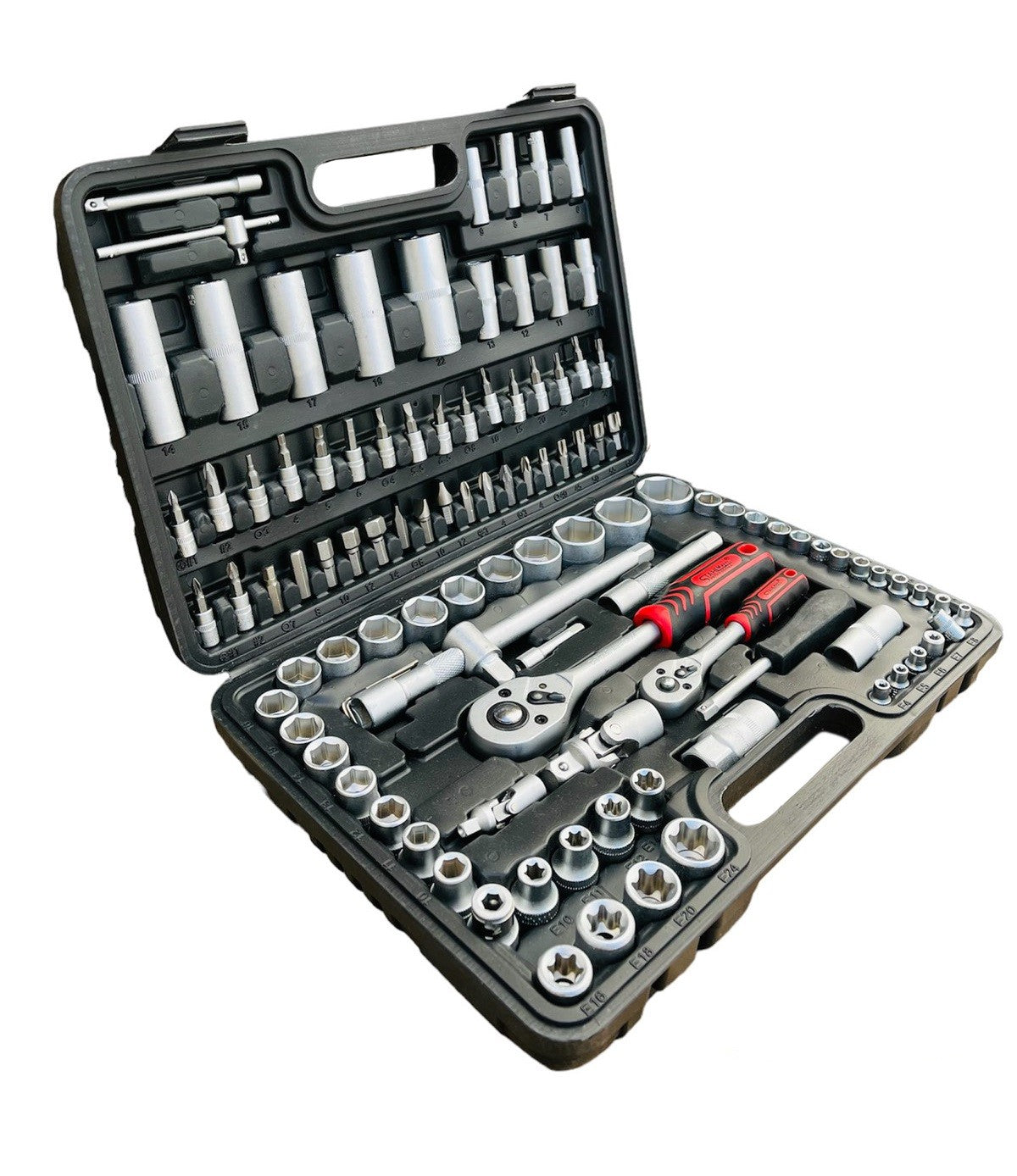 Немско Гедоре Stahl Mayer от 108 части