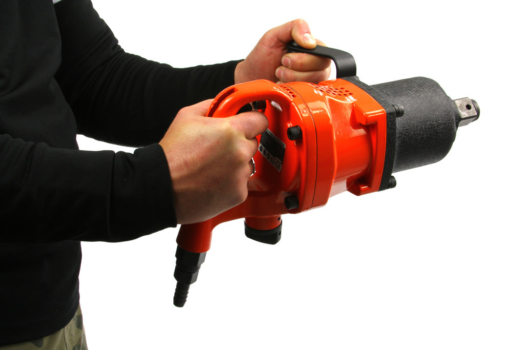 ПНЕВМАТИЧЕН УДАРЕН ГАЙКОВЕРТ С КЪС ШПИНДЕЛ 3500NM BJC