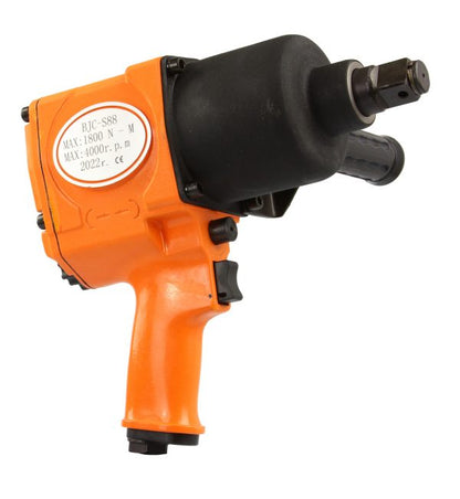 ПНЕВМАТИЧЕН ГАЙКОВЕРТ С КЪС ШПИНДЕЛ 3/4 1800 NM BJC-S88